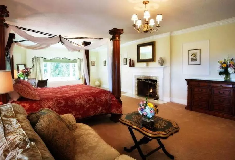 리조트 Christopher Place