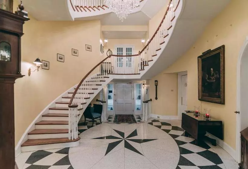 리조트 Christopher Place