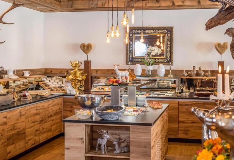 Almschlössl & Schrotteralm