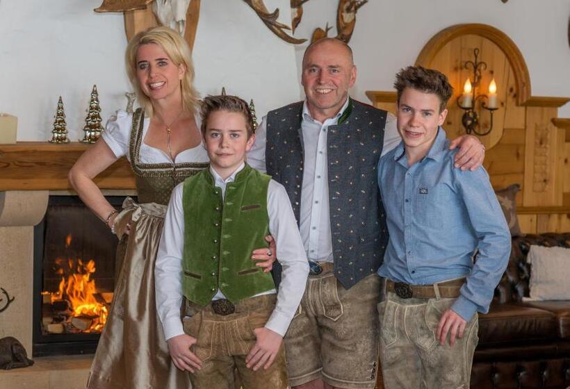 Almschlössl & Schrotteralm