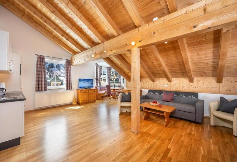 Almschlössl & Schrotteralm