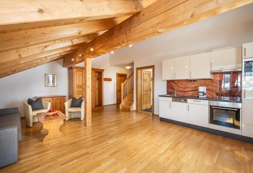 Almschlössl & Schrotteralm