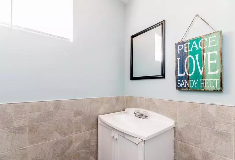 Beachfront At Beach1 Motel