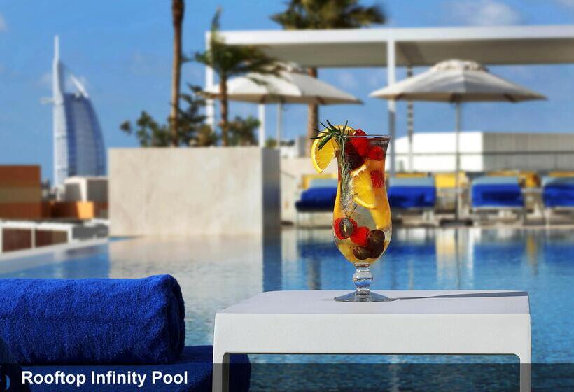 酒店 Grand Cosmopolitan