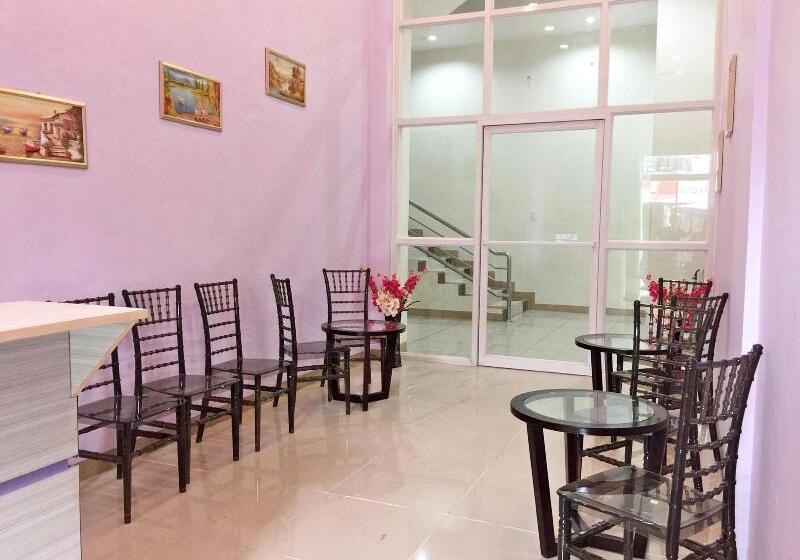 Meaco Royal Hotel   Lipa