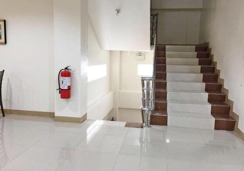 Meaco Royal Hotel   Lipa