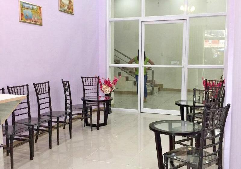 Meaco Royal Hotel   Lipa