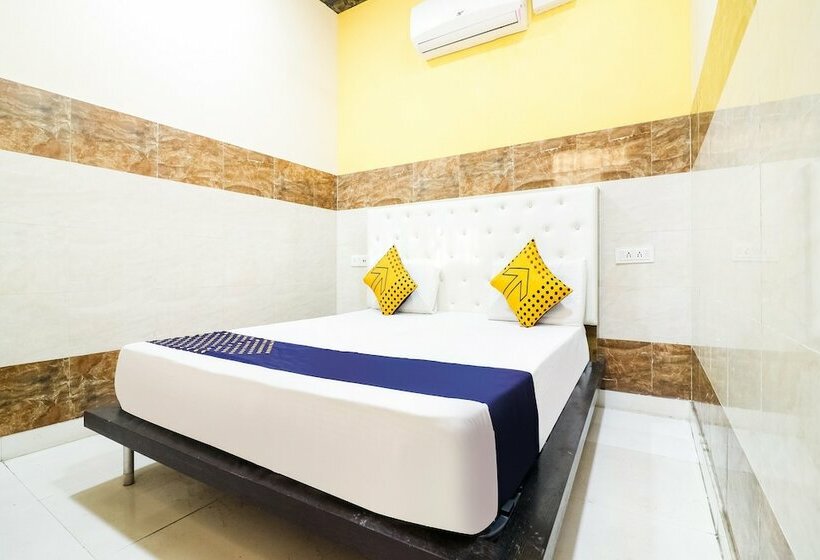 Otel Spot On 62209 Yash