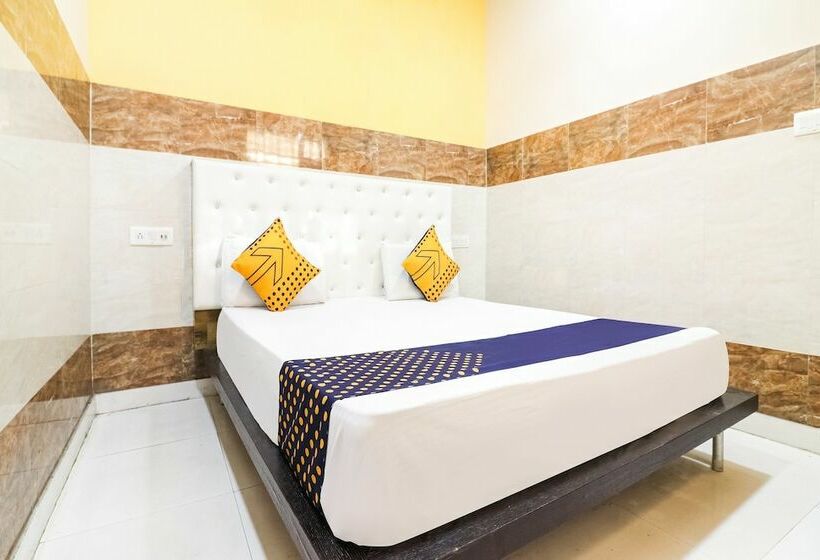 Otel Spot On 62209 Yash