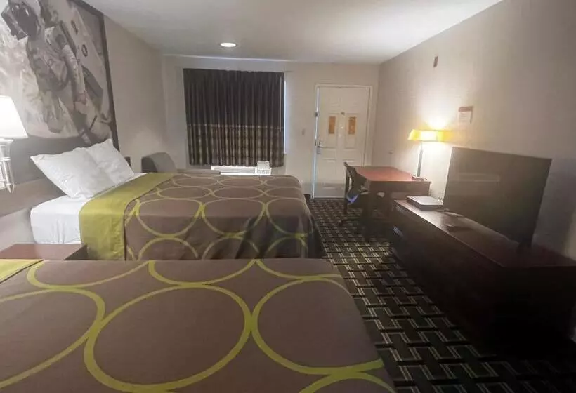 Hotelli Super 8 By Wyndham Baytown I 10