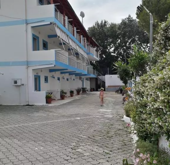 پانسیون Rooms And Apartments Analipsi
