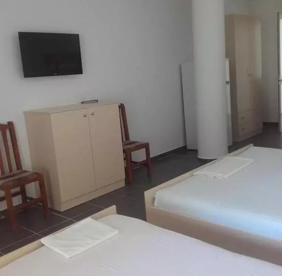 پانسیون Rooms And Apartments Analipsi