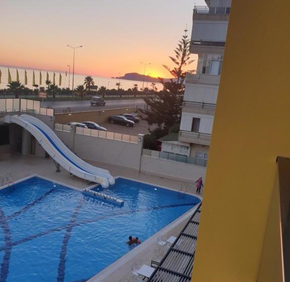 هتل Konak Tower Mahmutlar Turkei