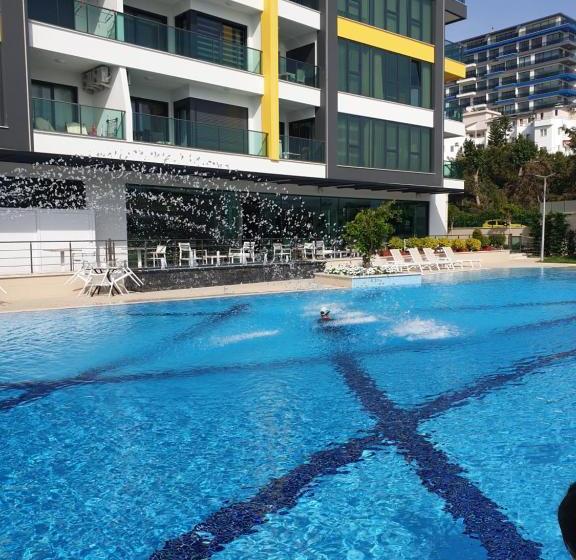 هتل Konak Tower Mahmutlar Turkei