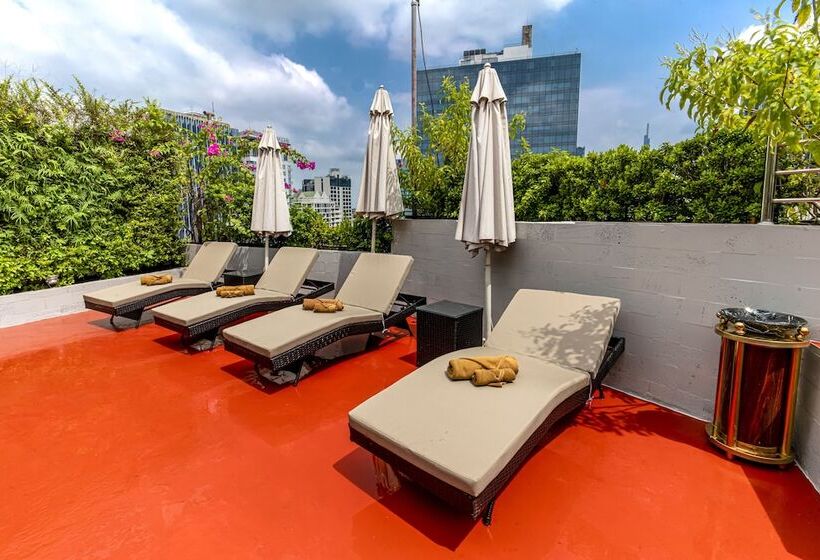 Roseland Sweet Hotel & Spa