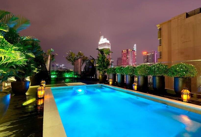 Roseland Sweet Hotel & Spa