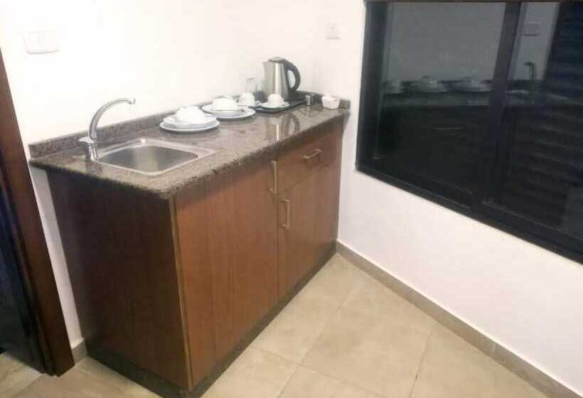 ホテル Sama Amman Apartments