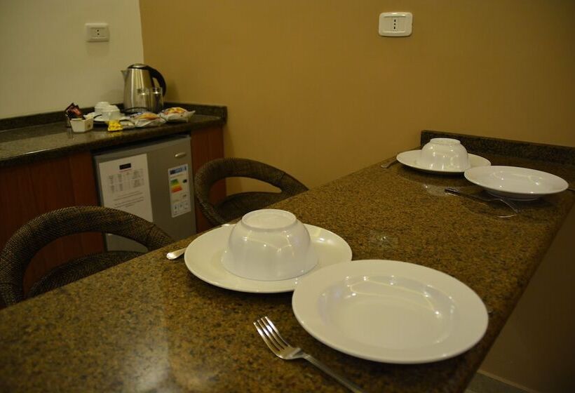 ホテル Sama Amman Apartments