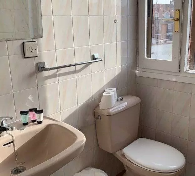 Hotelli Y Restaurante Puerta De Aranda