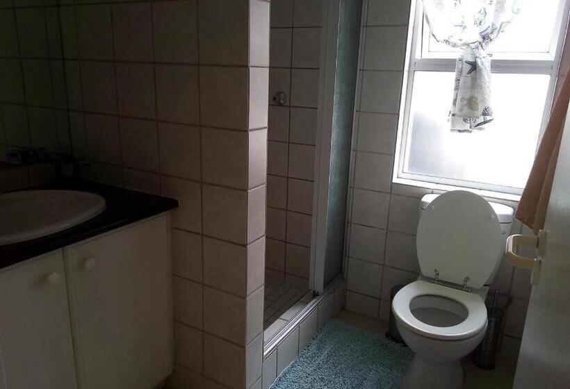 פנסיון Wild Rocks