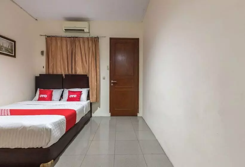 ホテル Oyo 1672 Wisma Barkah