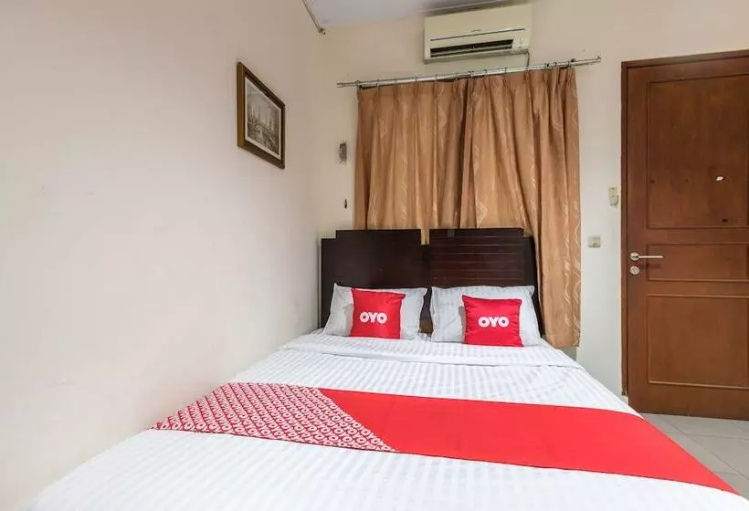 ホテル Oyo 1672 Wisma Barkah