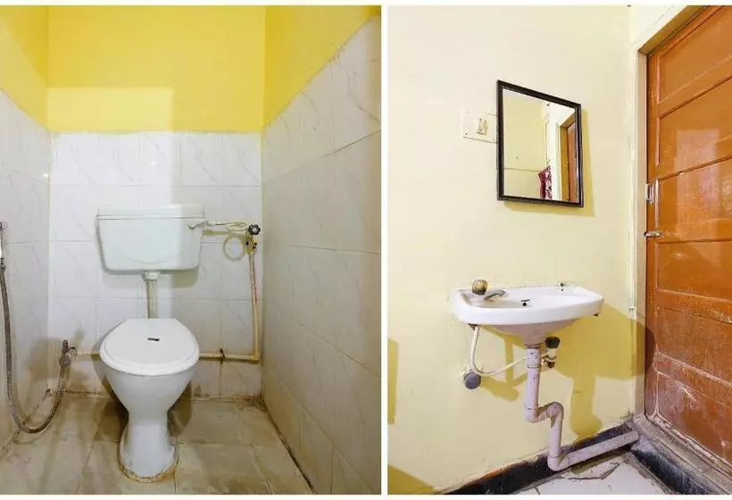 ホテル Spot On 41664 Vyshnavi Lodge