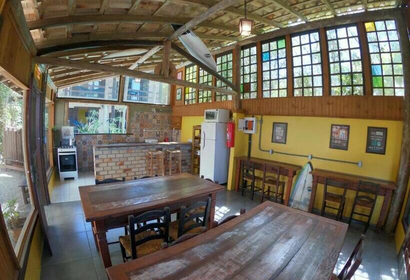 ペンション Pousada Pátio Da Ferrugem Uma Quadra Da Praia