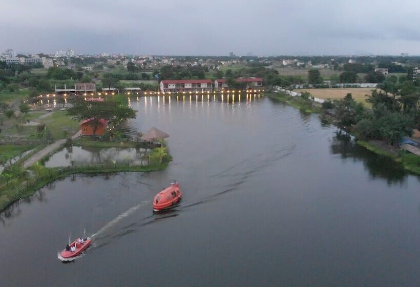 渡假胜地 The Creek Club