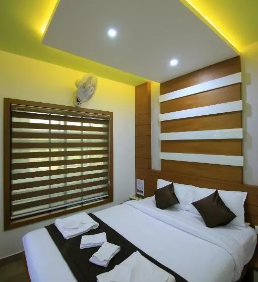 Rinad Castle Vythiri By Hamra Retreat