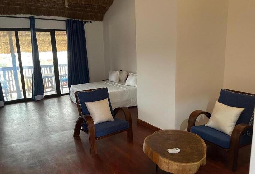 בית מלון כפרי Marcelo Beach Club