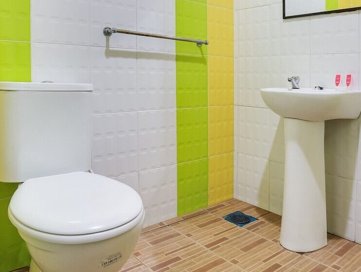 فندق Oyo 44094 Bangi Lanai