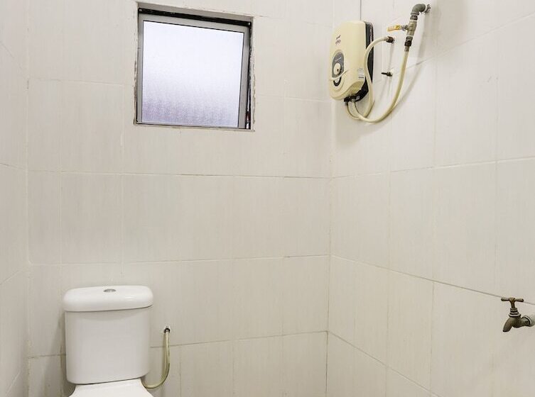 فندق Oyo 44094 Bangi Lanai