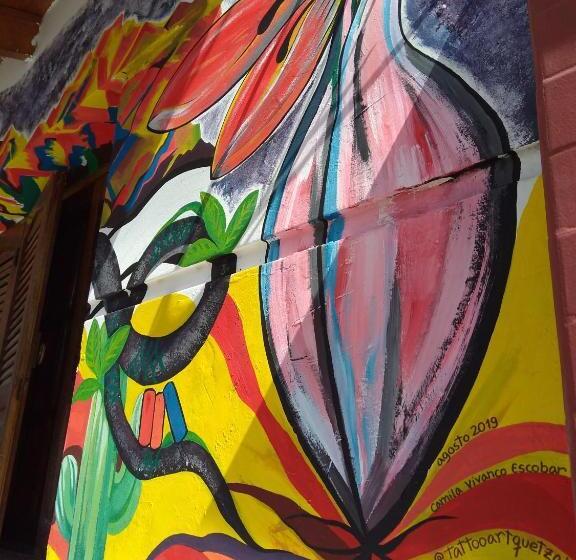 La Social Hostel Y Libros