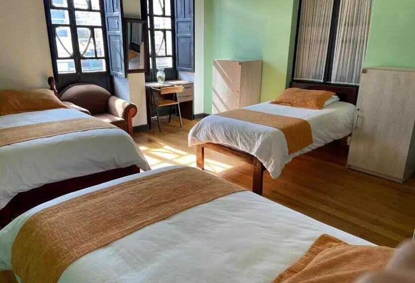 تختخواب و صبحانه Villa Bonita Hostel