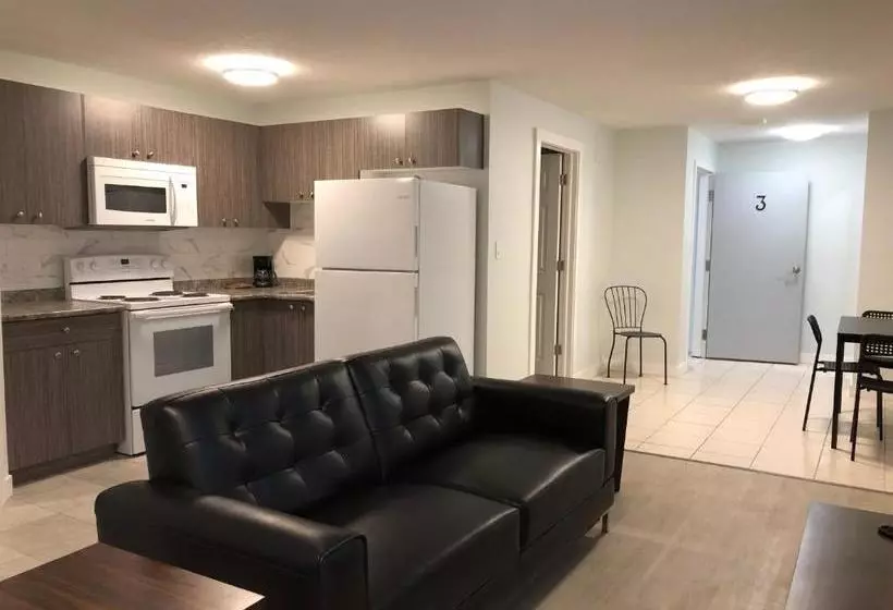 ホテル Onoway Inn And Suites