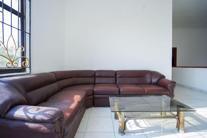 Hotel Oyo 1281 Home Stay 83