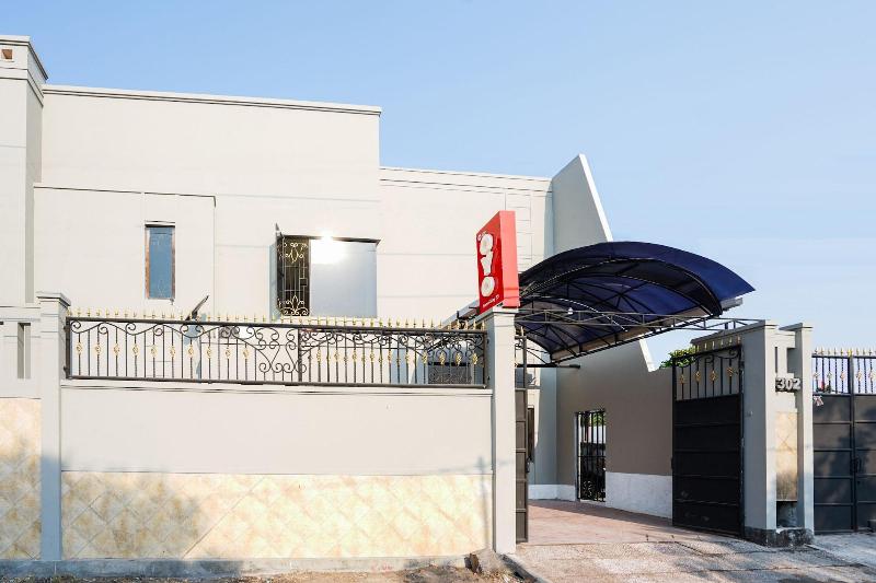 Hotel Oyo 1281 Home Stay 83