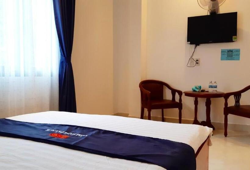 هتل Tôm Hùm Palace