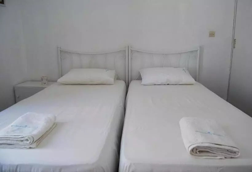 پانسیون Grandma Vasiliki Rooms To Let
