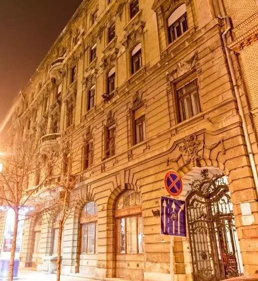 Dfive Apartments  Parlament Residence