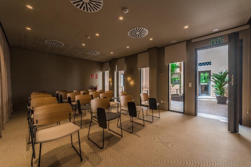 Отель Nou Baleares