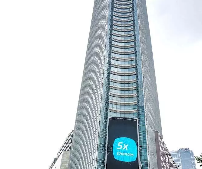 Hotelli Oyo Flagship 755 Appartel Grand Dhika City