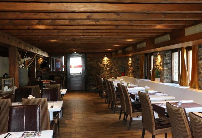 בית מלון כפרי Hostel Le Poussin