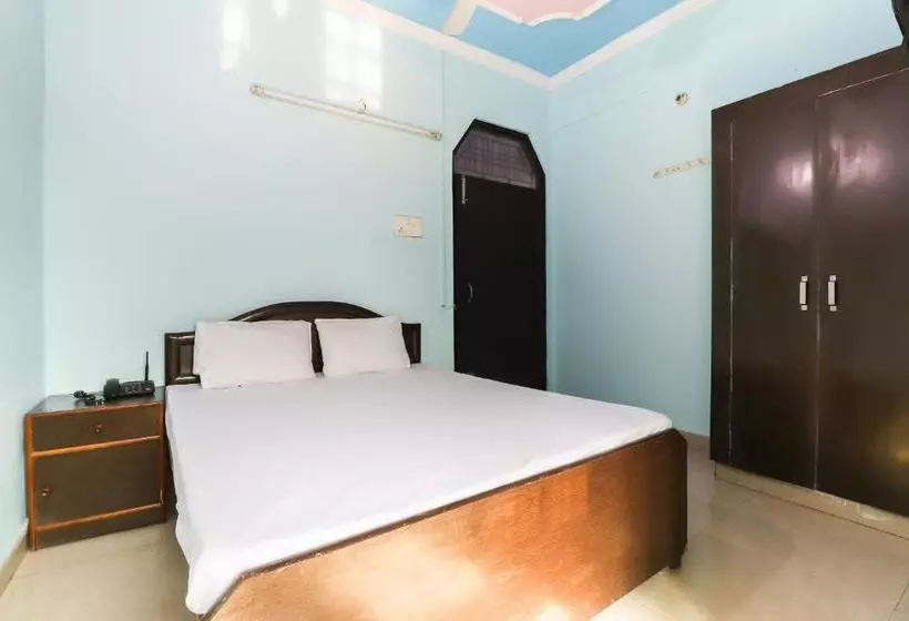 ホテル Spot On 46219 Satkar Guest House