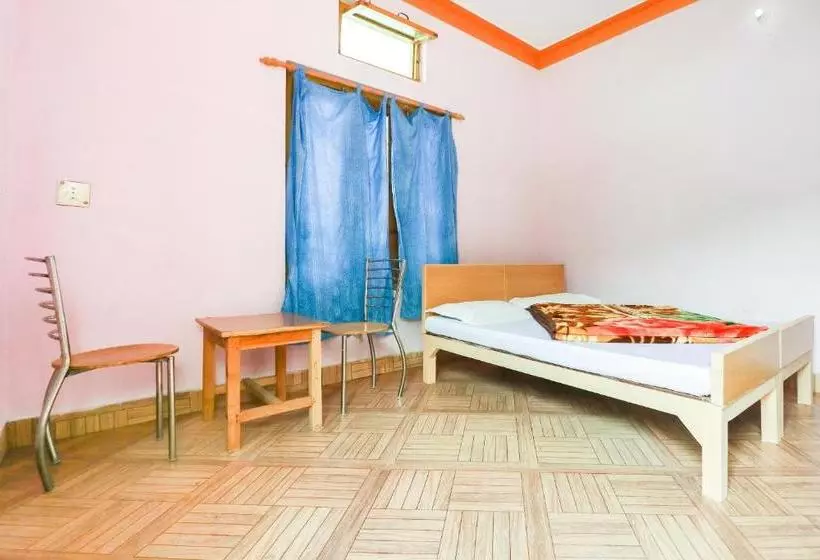 ホテル Spot On 45345  Krishna Residency
