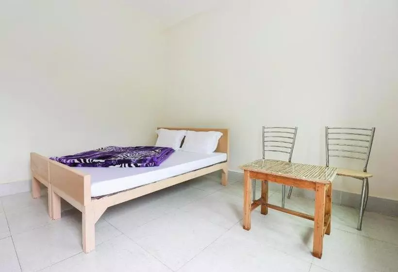 ホテル Spot On 45345  Krishna Residency