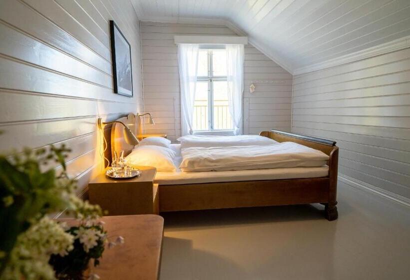 Bed and Breakfast Sommerhotellet