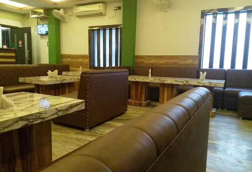 هتل Tropical Suites