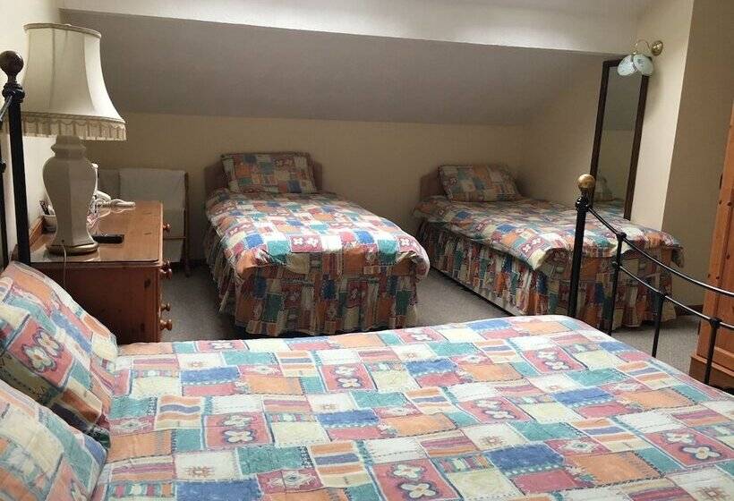 The Sorrel Horse Inn